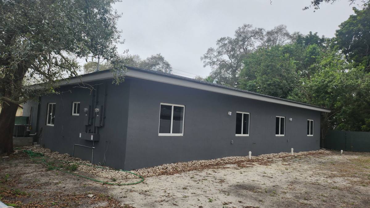 Apartment for rent at 125 NE 184th Terrace, Miami, FL 33179