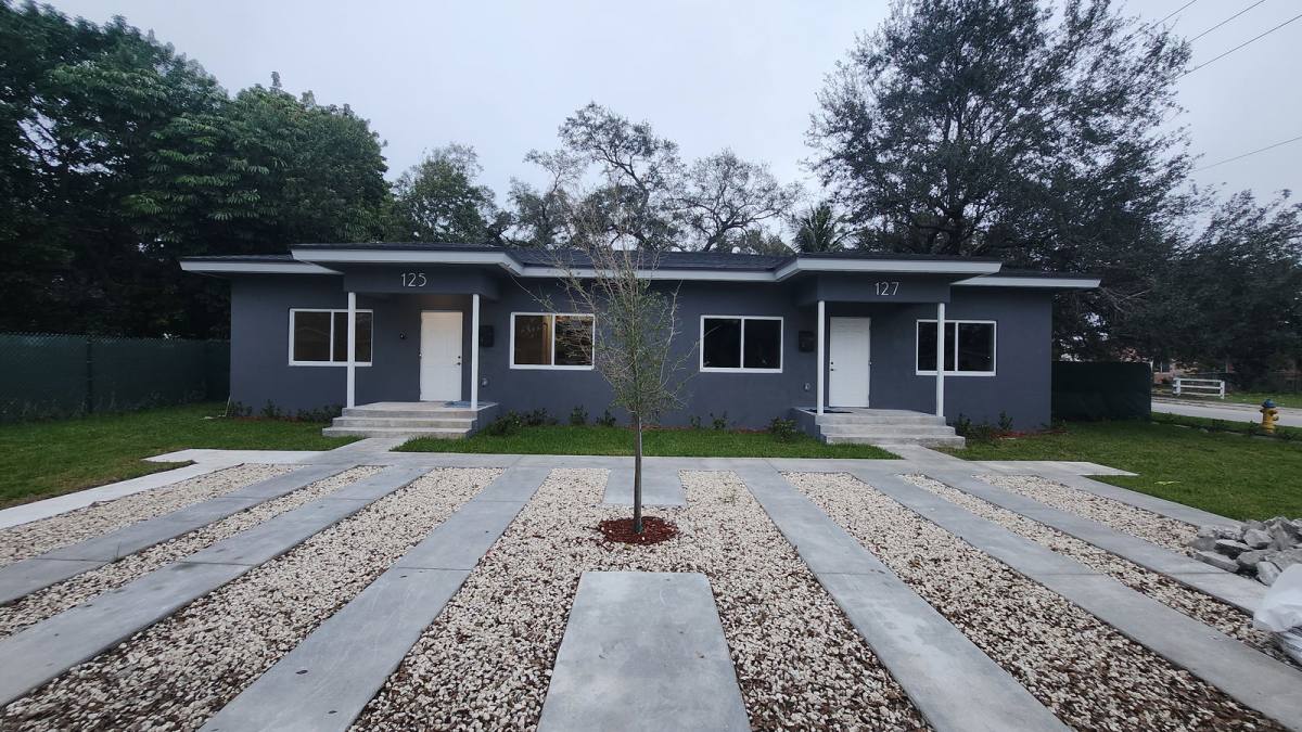 Apartment for rent at 125 NE 184th Terrace, Miami, FL 33179
