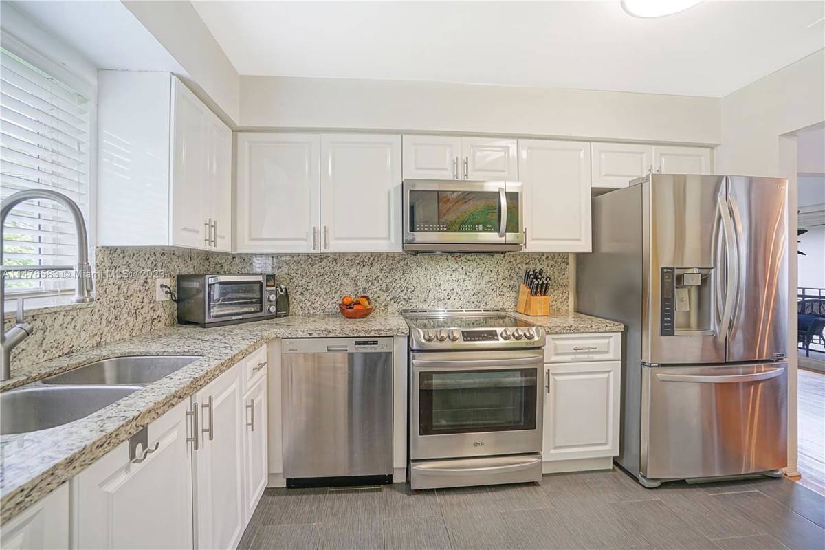 House for rent at 2720 S Le Jeune Rd, Miami, FL 33134