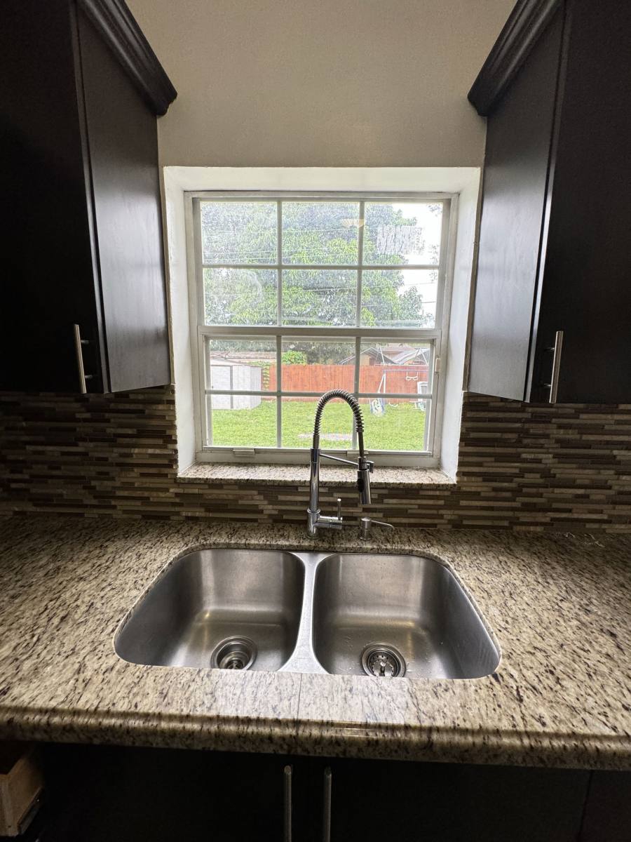 House for rent at 620 NW 186th St, Miami, FL 33169