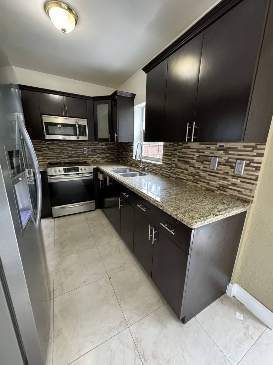 House for rent at 620 NW 186th St, Miami, FL 33169