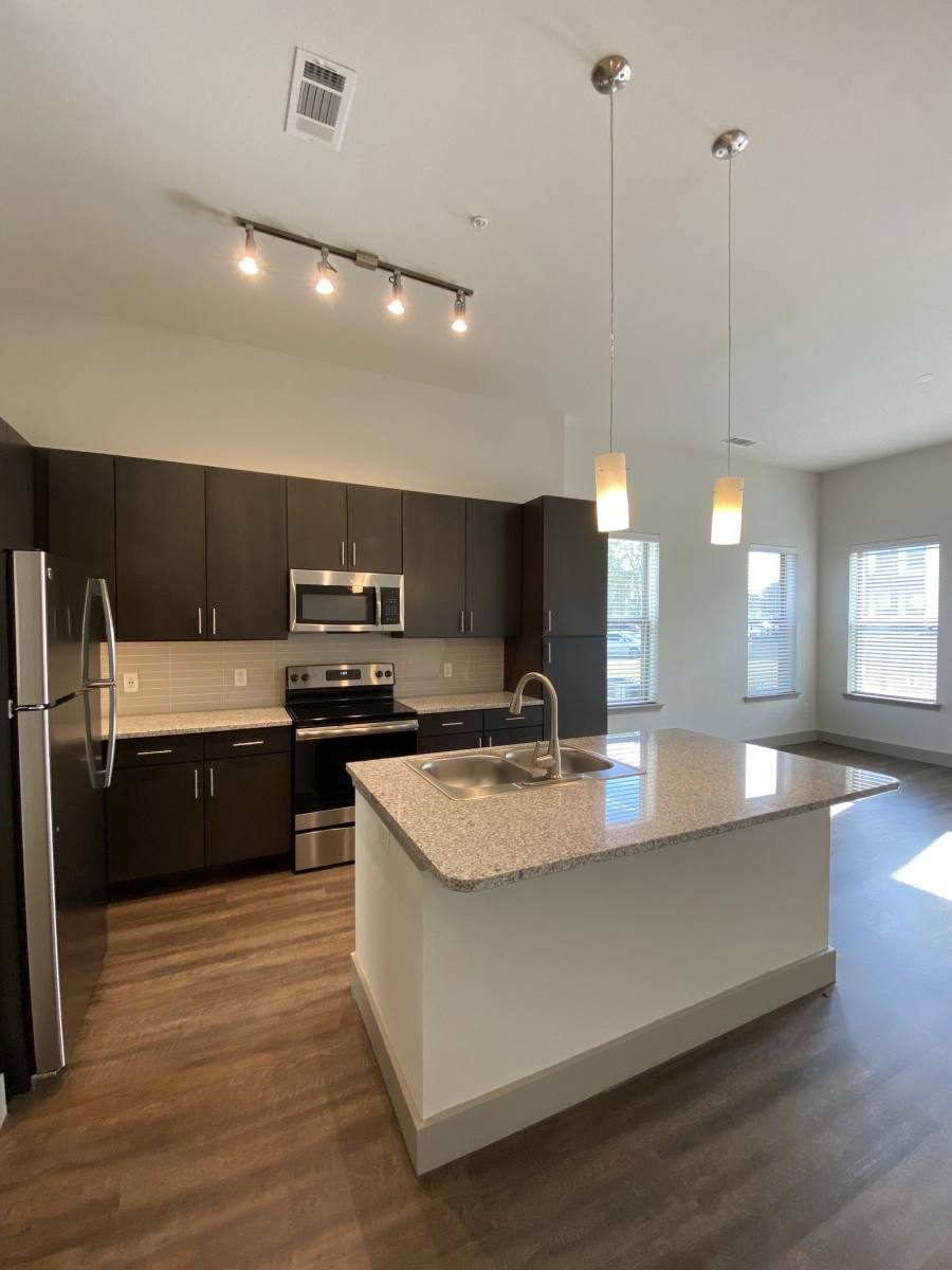 Apartment for rent at 4131 Glenview Dr, Haltom City, TX 76117