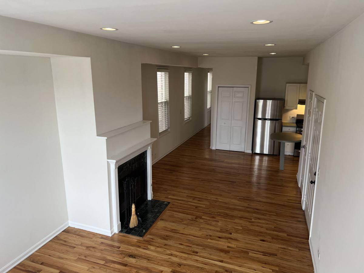 Apartment for rent at 900 N Ashland Ave #3, Chicago, IL 60622