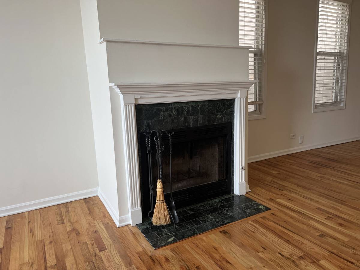 Apartment for rent at 900 N Ashland Ave #3, Chicago, IL 60622