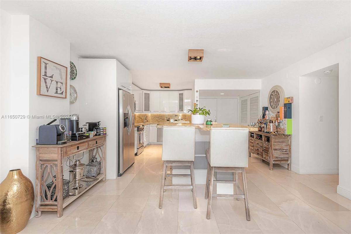 Apartment for rent at 6423 Collins Ave #309, Miami Beach, FL 33141