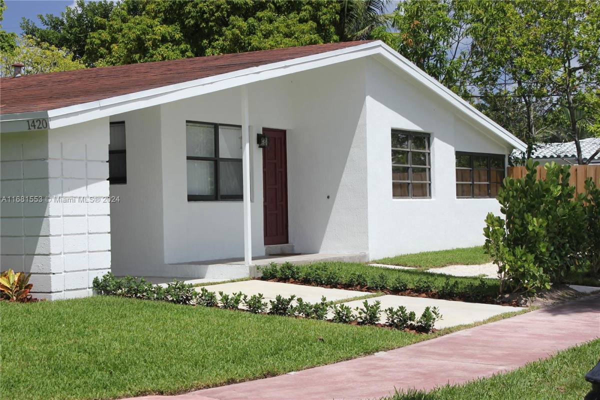 House for rent at 1420 Biarritz Dr, Miami Beach, FL 33141