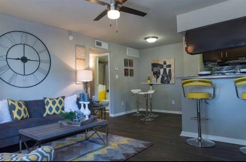 Apartment for rent at 2400 S Loop W #1617, Houston, TX 77054