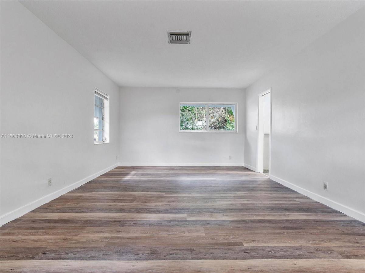 House for rent at 11000 NE 9th Ave, Miami, FL 33161