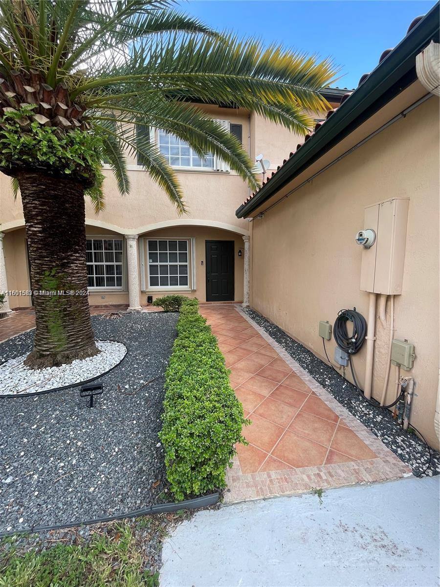 Townhouse for rent at 15241 SW 37th Terrace, Miami, FL 33185