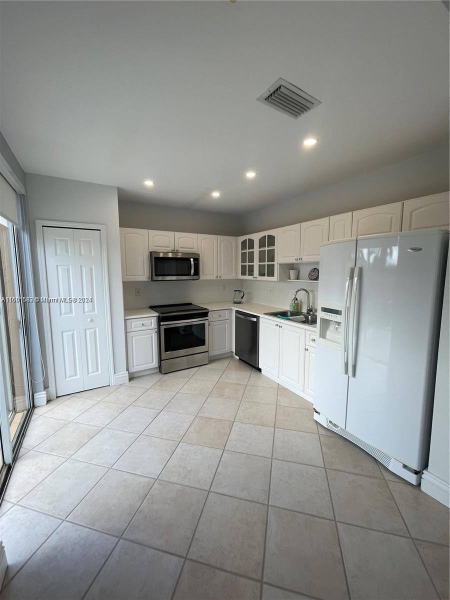 Townhouse for rent at 15241 SW 37th Terrace, Miami, FL 33185