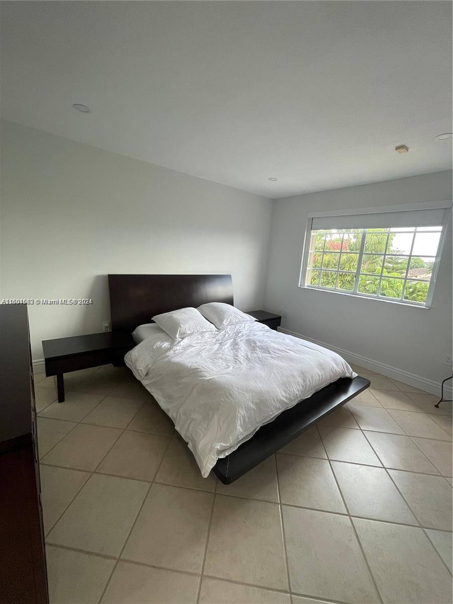 Townhouse for rent at 15241 SW 37th Terrace, Miami, FL 33185