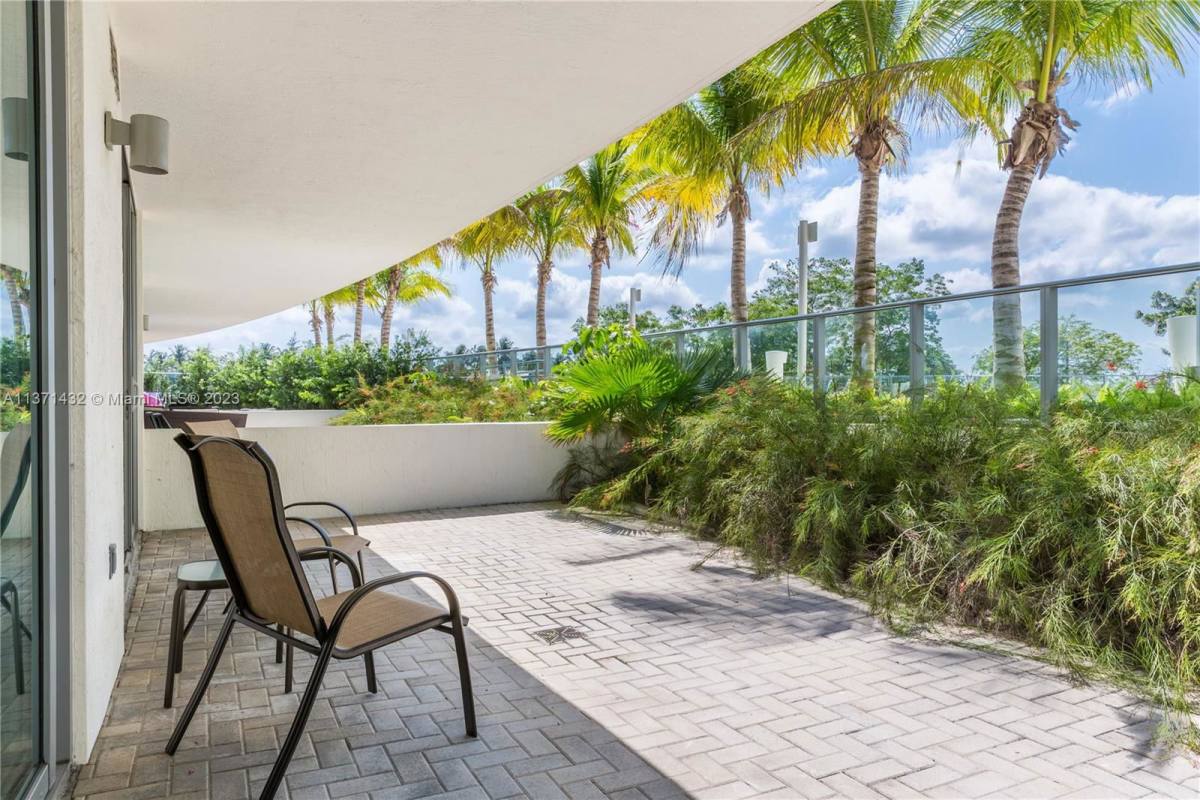 Apartment for rent at 6620 Indian Creek Dr, Miami Beach, FL 33141