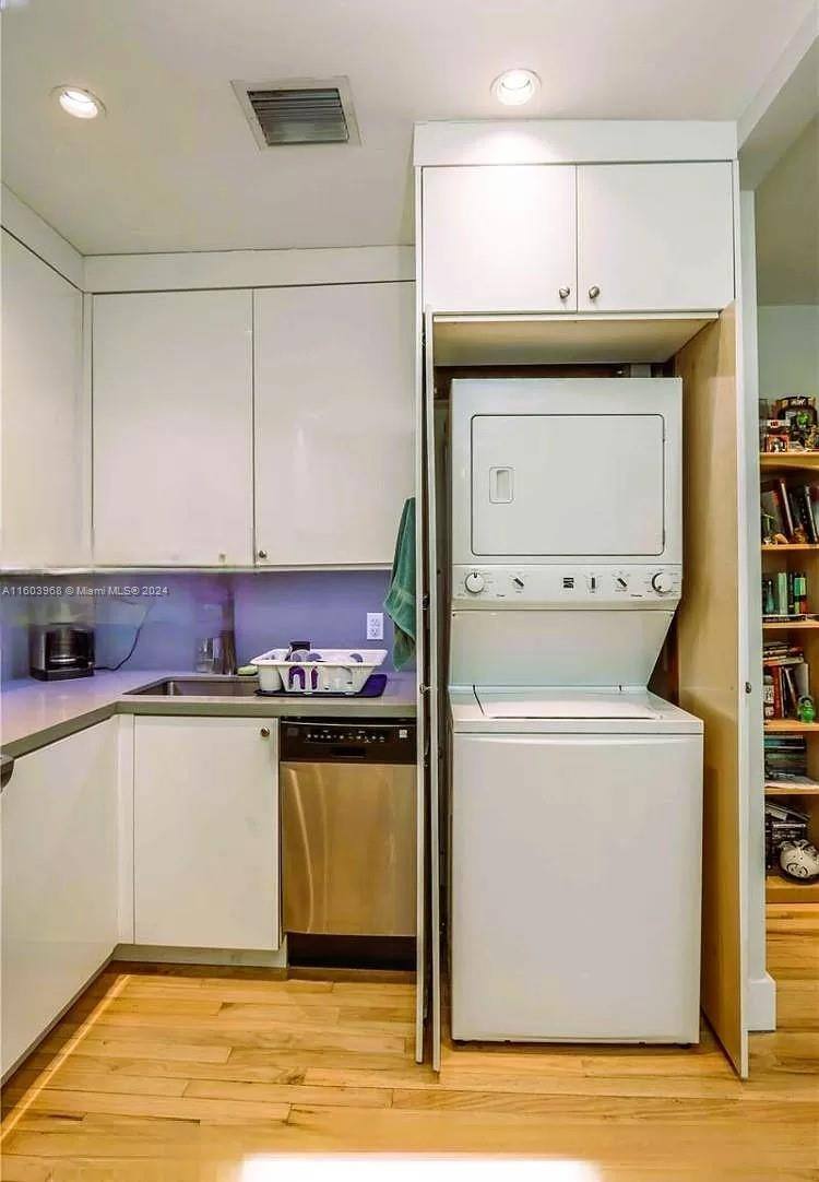 Apartment for rent at 685 SW 19th Rd, Miami, FL 33129