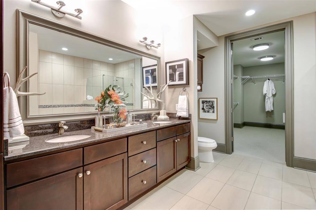 Condo for rent at 9870 Gaylord Dr #714, Houston, TX 77024