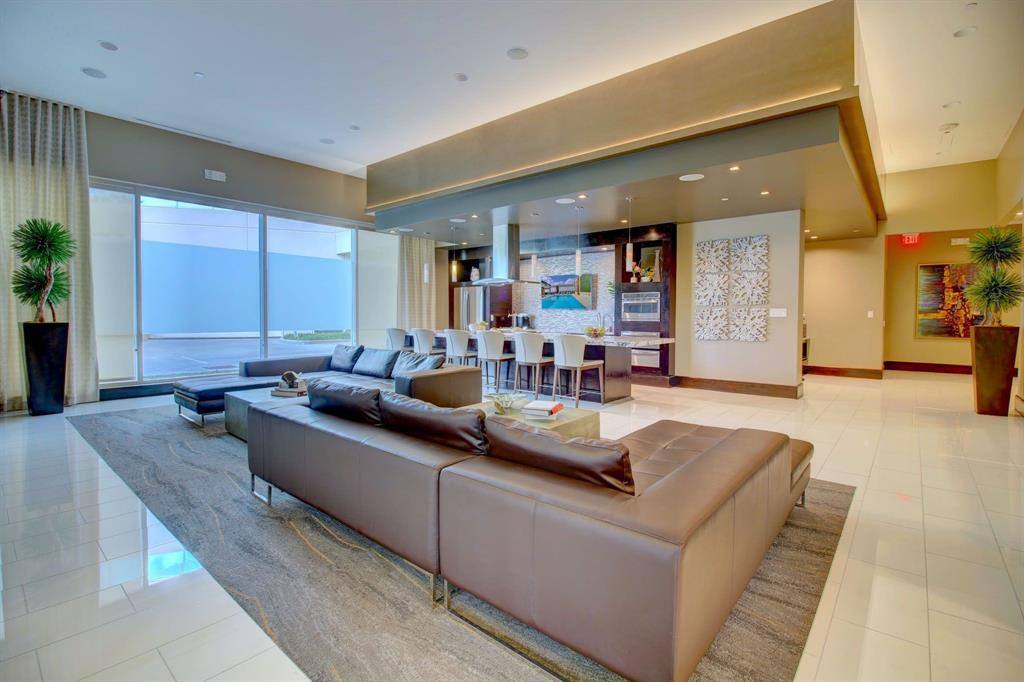 Condo for rent at 9870 Gaylord Dr #714, Houston, TX 77024