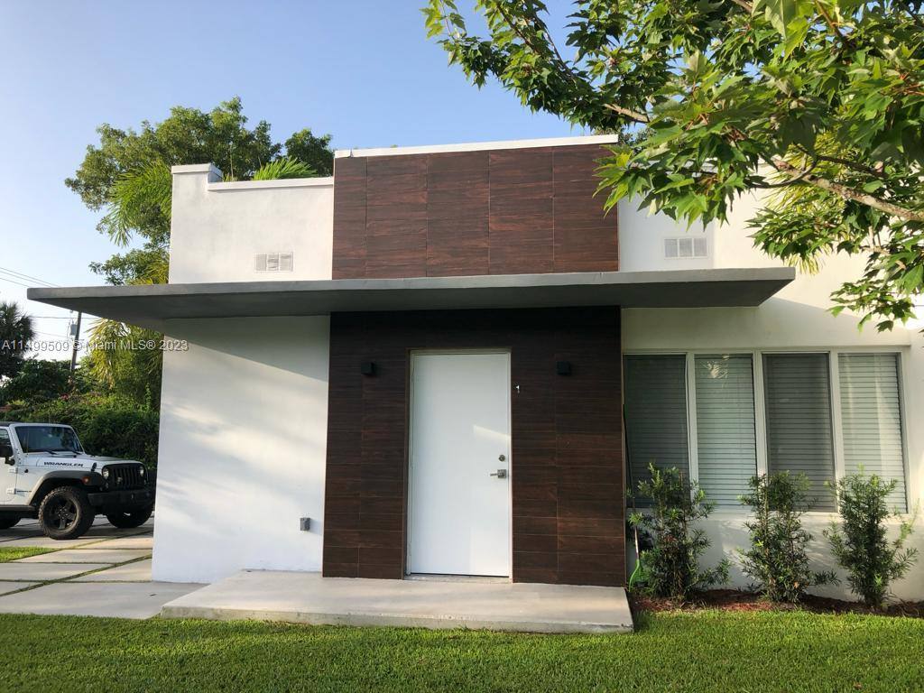Townhouse for rent at 9634 NW 2nd Ave, Miami, FL 33150