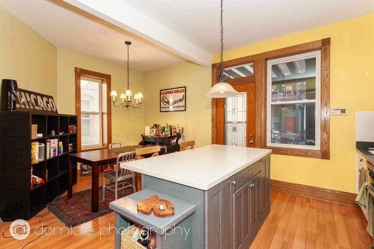Condo for rent at 505 W Fullerton Parkway #1, Chicago, IL 60614