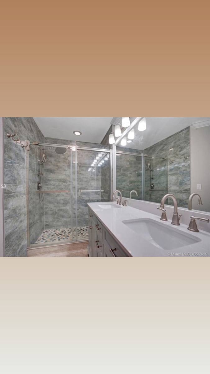 House for rent at 6760 N Pine Island Rd, Fort Lauderdale, FL 33321
