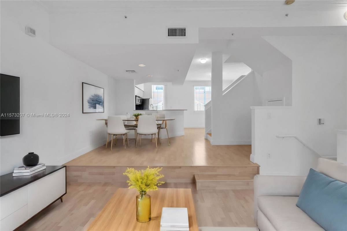 Townhouse for rent at 2921 NE 185th St, Miami, FL 33180