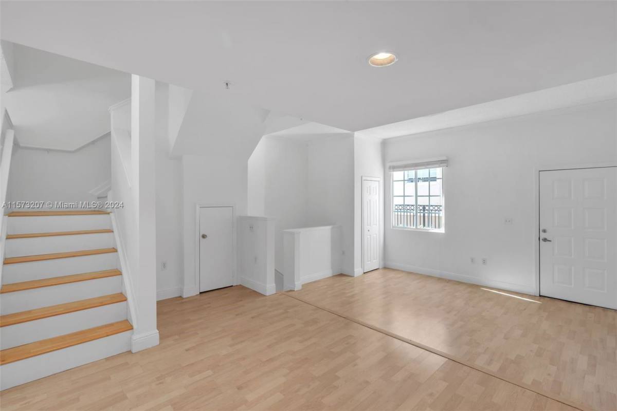Townhouse for rent at 2921 NE 185th St, Miami, FL 33180