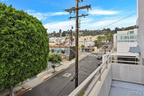 Apartment for rent at 1014 Larrabee St, West Hollywood, CA 90069