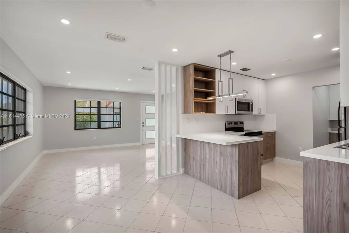 House for rent at 4290 SW 9th St, Miami, FL 33134
