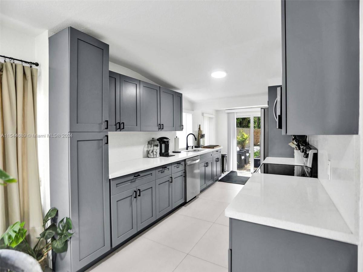 House for rent at 1820 NE 182nd St, Miami, FL 33162
