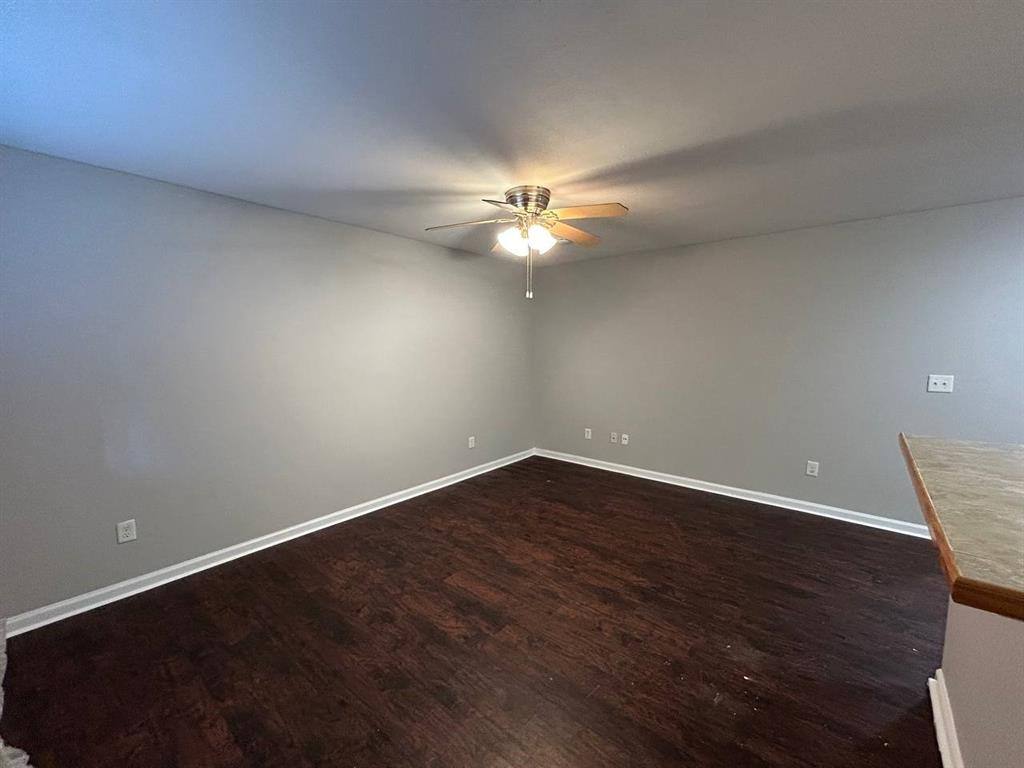 Apartment for rent at 831 W 25th St #7, Houston, TX 77008