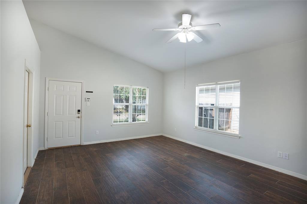 Apartment for rent at 10215 Berry Hill Lane, Tomball, TX 77375