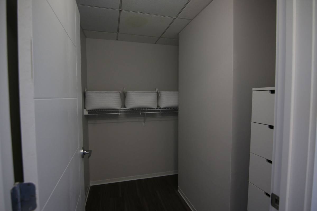 Apartment for rent at 886 W Adams St #709, Chicago, IL 60607