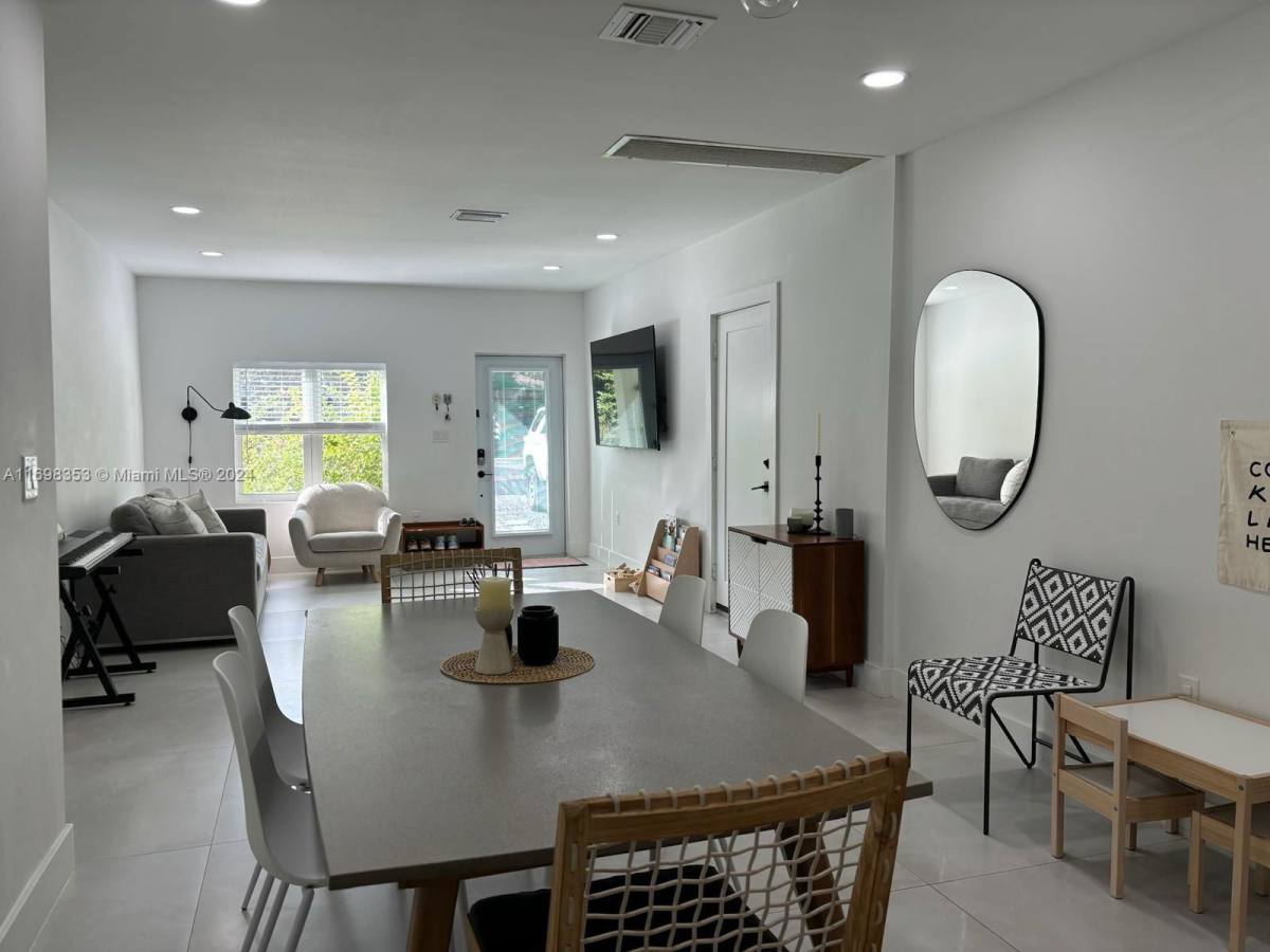House for rent at 365 NE 87th St, Miami, FL 33138