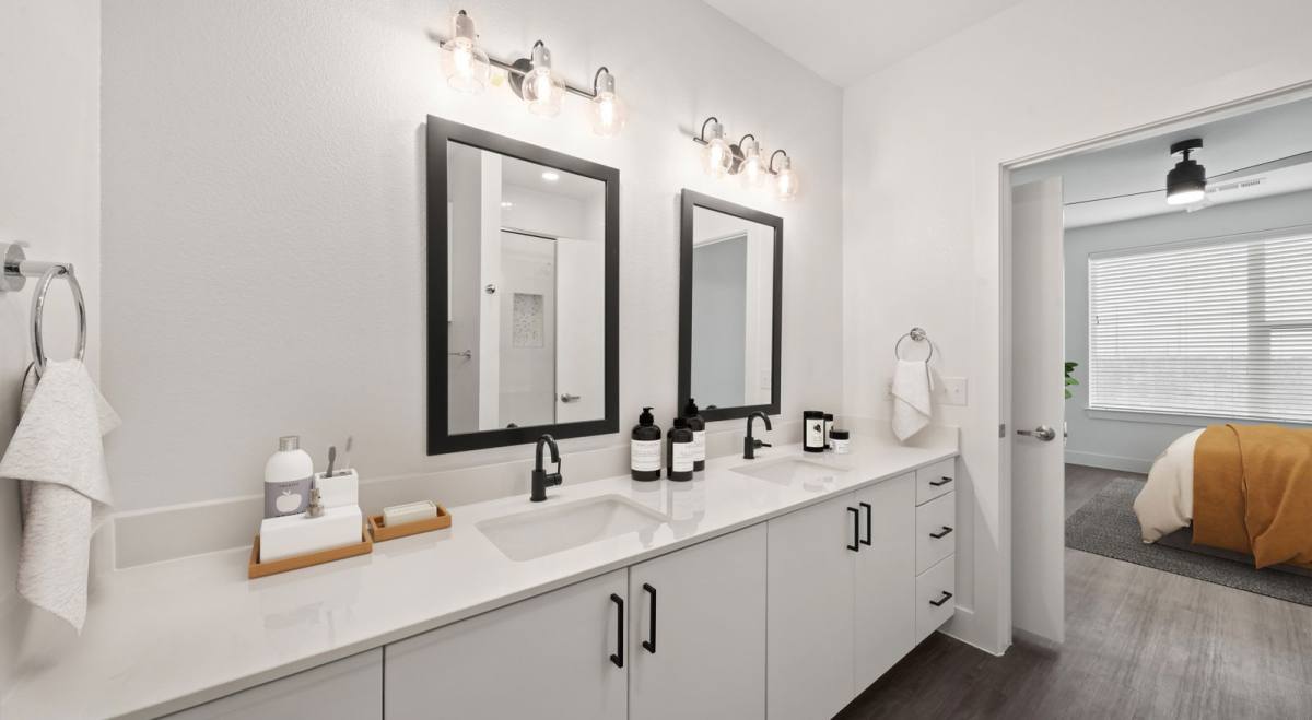 Apartment for rent at 12489 Research Blvd, Austin, TX 78759