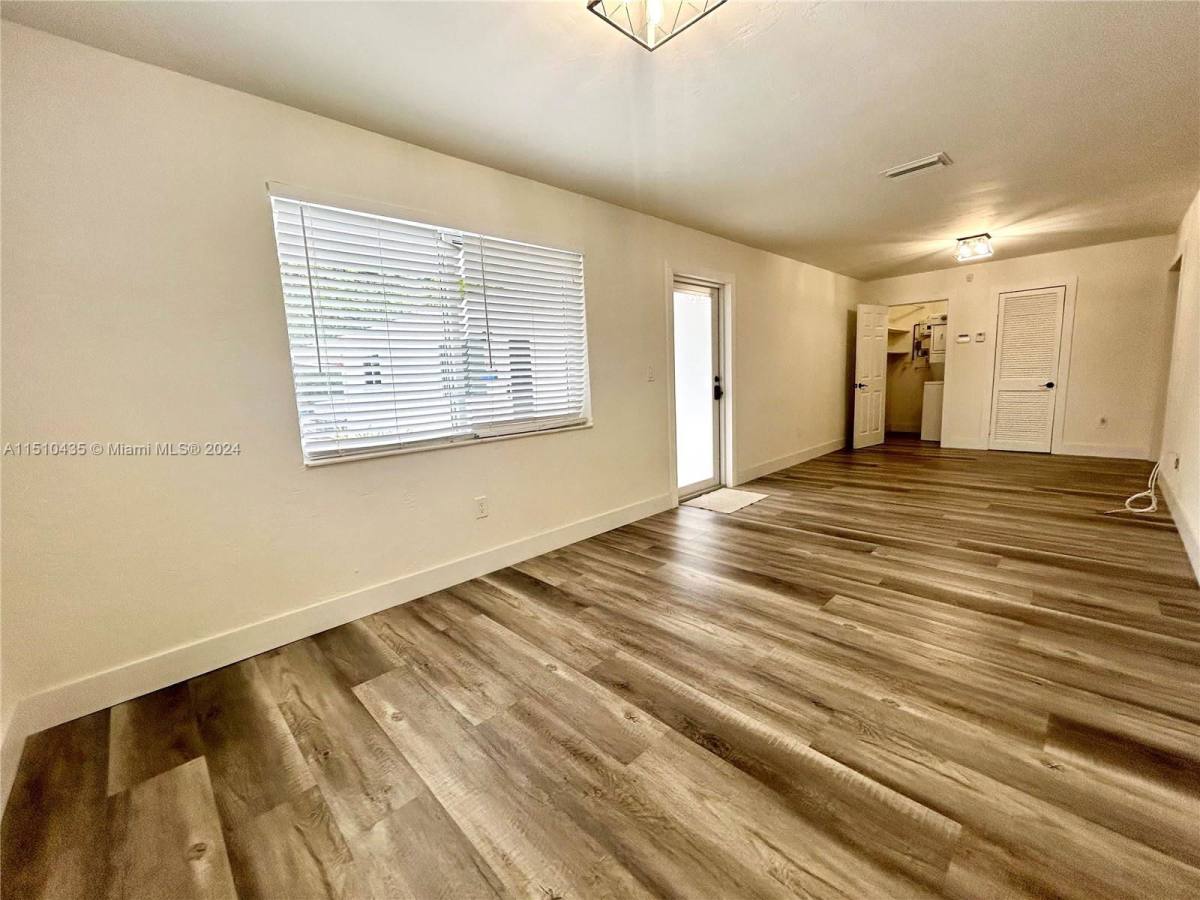 Apartment for rent at 171 NE 42nd St, Miami, FL 33137