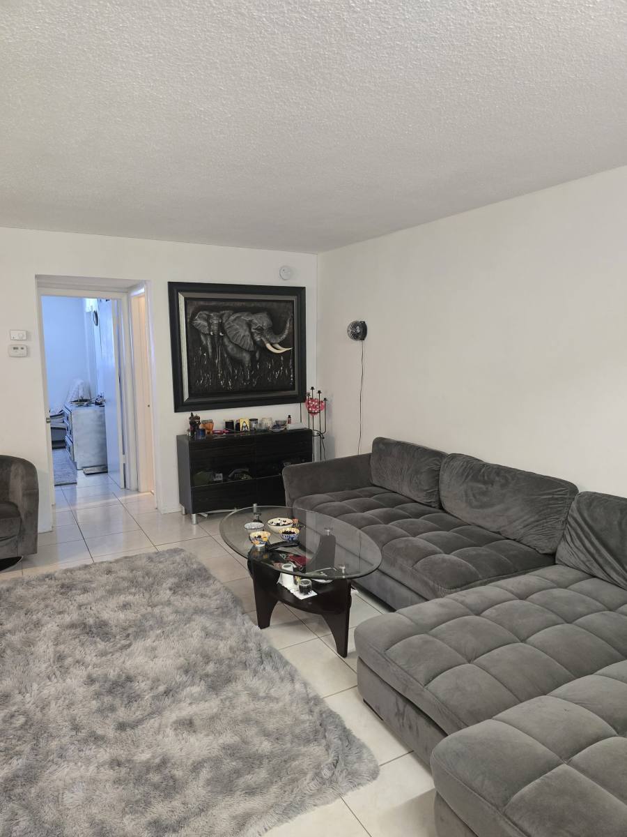 Apartment for rent at 600 Blue Heron Dr #1, Hallandale, FL 33009