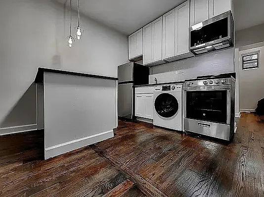 House for rent at 162 E 33rd St #2W, New York, NY 10016