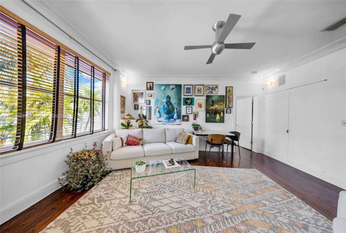 Condo for rent at 900 16th St #307, Miami Beach, FL 33139