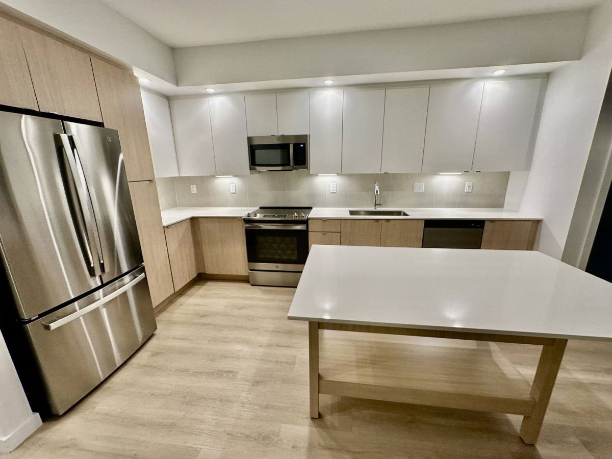 Apartment for rent at 540 NW 159th St, Miami, FL 33169