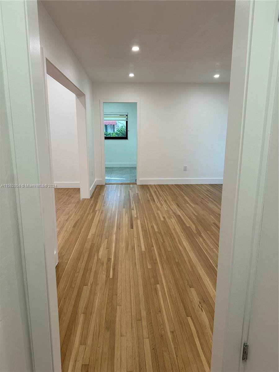 House for rent at 579 Hunting Lodge Dr, Miami, FL 33166