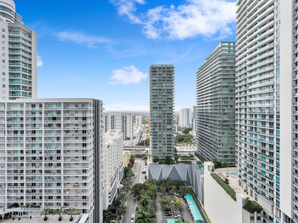 Apartment for rent at 1080 Brickell Ave #2301, Miami, FL 33131