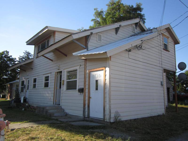 Apartment for rent at 109 E 5th St, Libby, MT 59923
