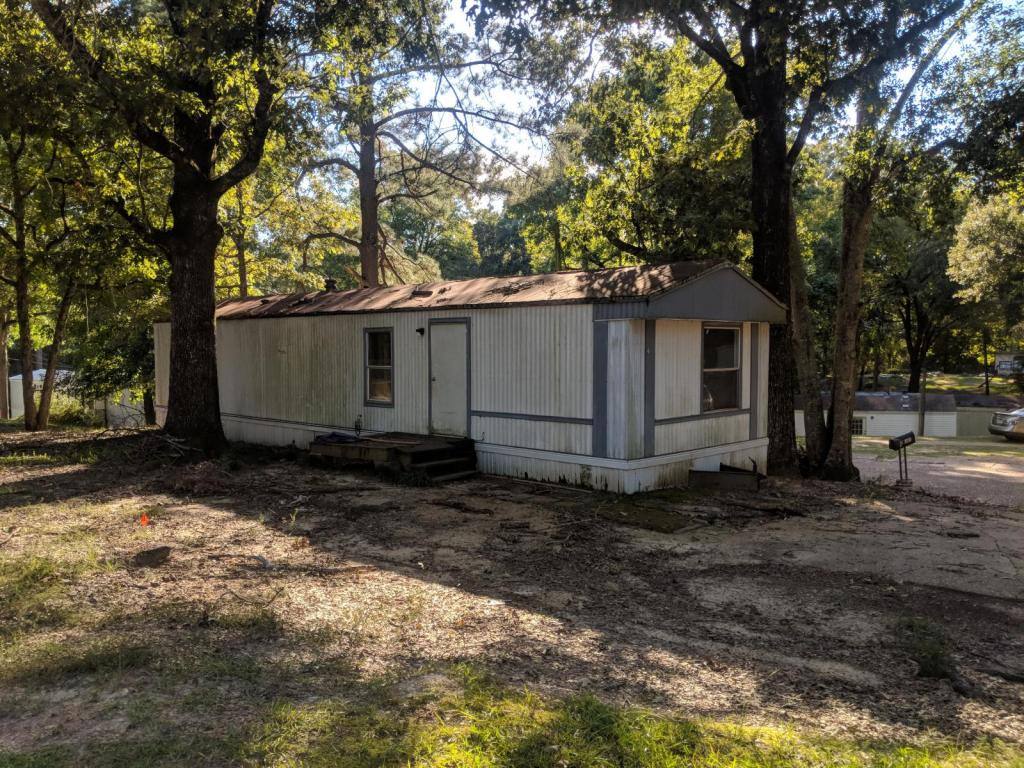 House for rent at 2 Easy St, Natchez, MS 39120