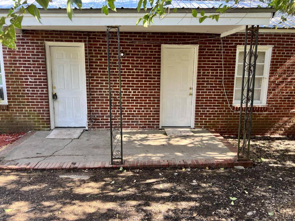 Apartment for rent at 1118 1 2 E 2nd Ave, Rome, GA 30161
