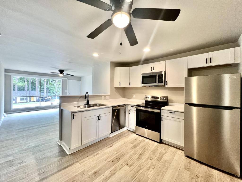 House for rent at 3201 Erskine Dr, Charlotte, NC 28205