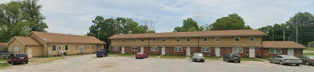 Apartment for rent at 403 S Ohio St #9, El Dorado Springs, MO 64744