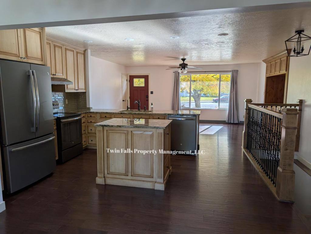 House for rent at 548 Park Meadows Circle, Twin Falls, ID 83301