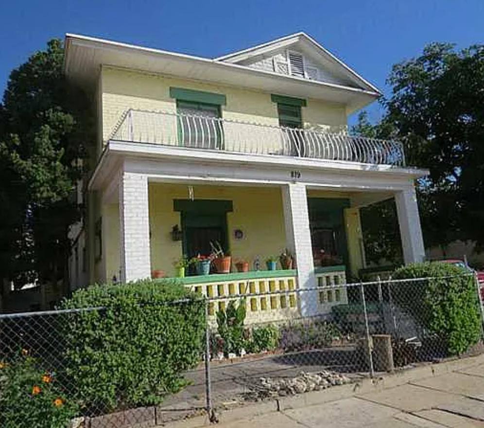Apartment for rent at 819 Arizona Ave #1, El Paso, TX 79902
