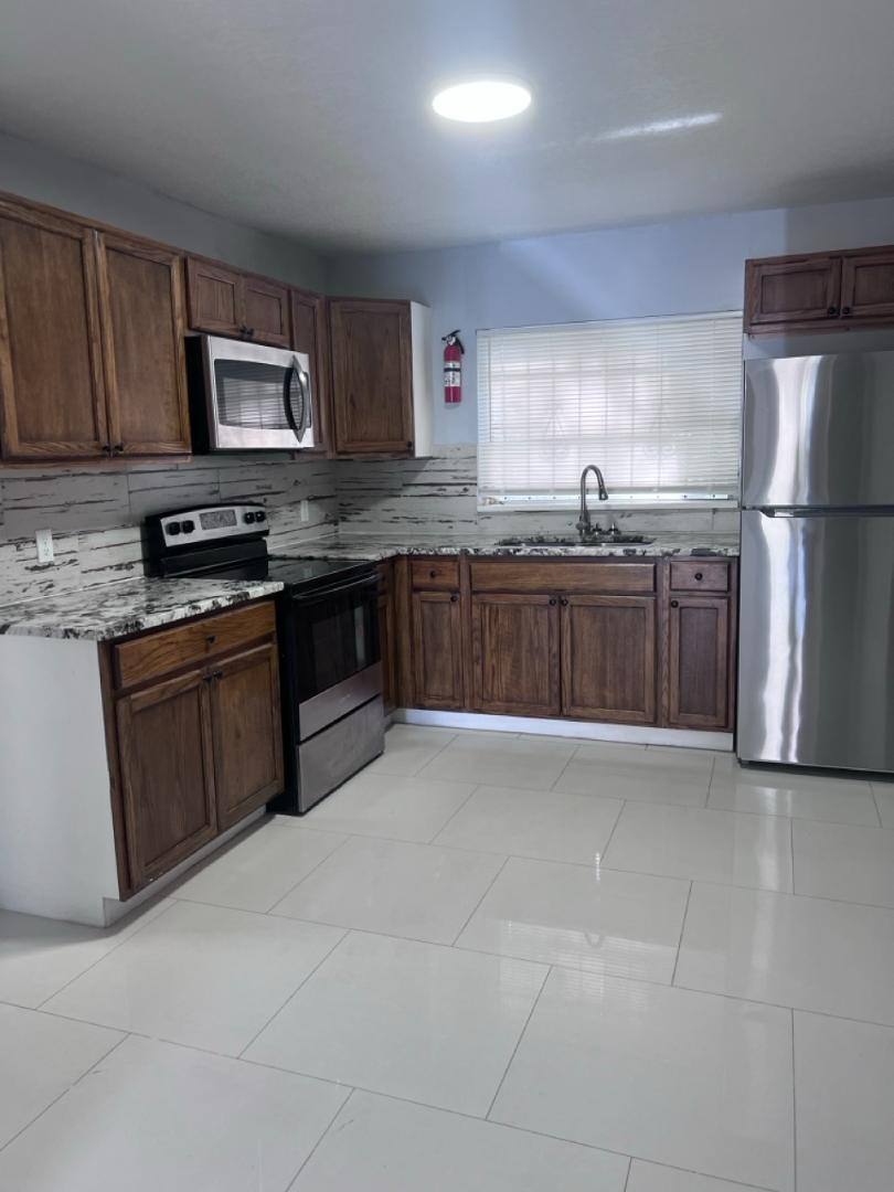 House for rent at 1100 W 32nd St #2, Jacksonville, FL 32209