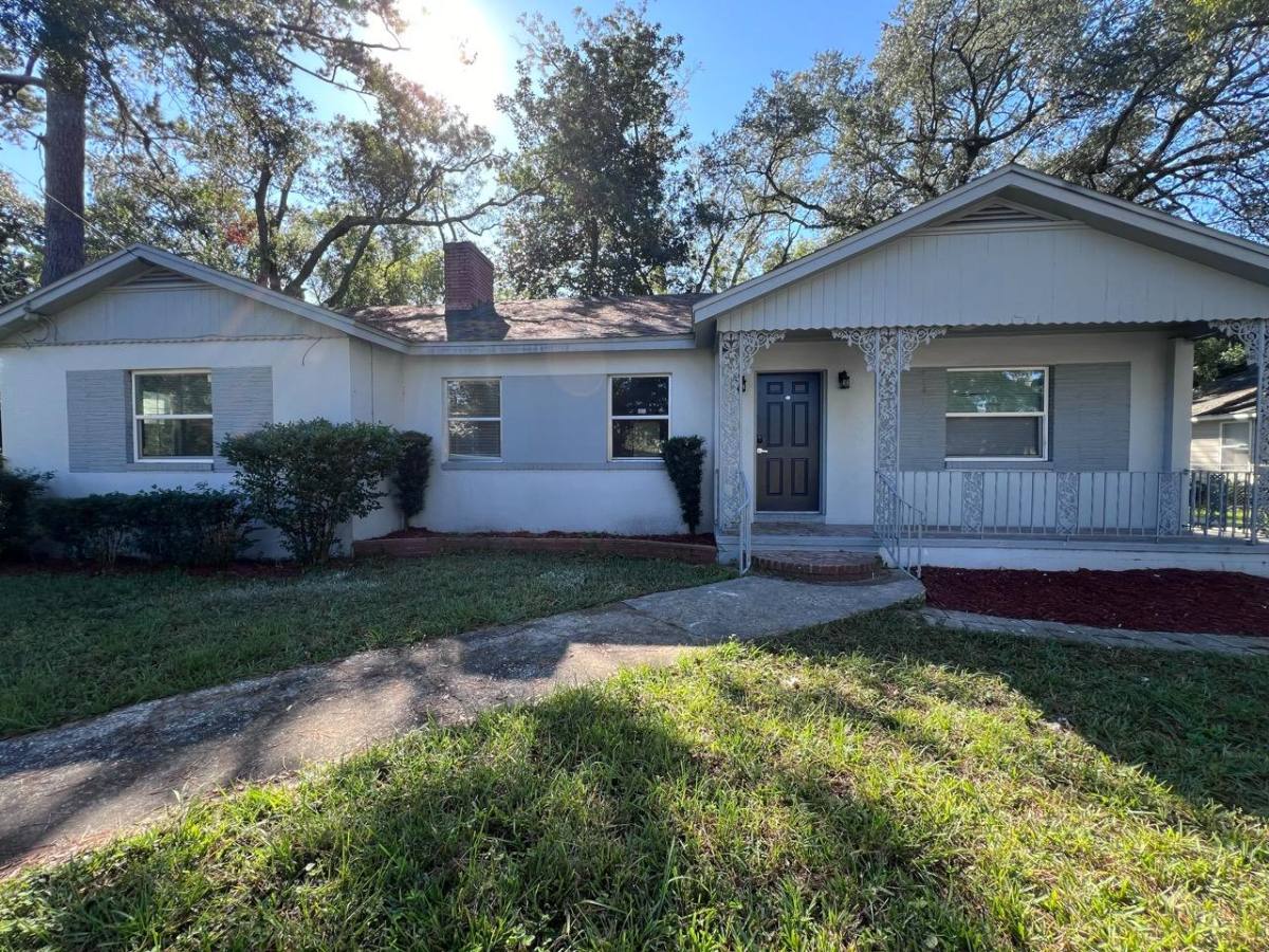 House for rent at 1100 W 32nd St #2, Jacksonville, FL 32209
