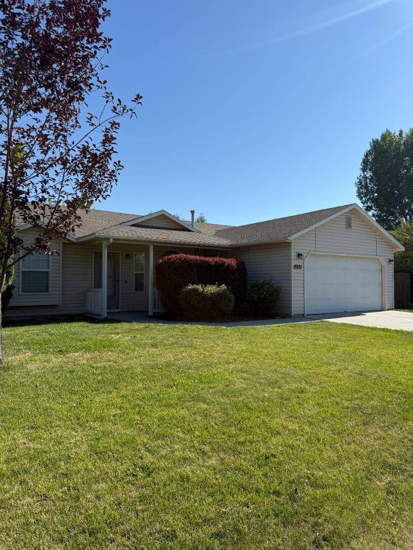 House for rent at 11931 W Cedarstone St #CHARMING Home In The, Boise, ID 83709