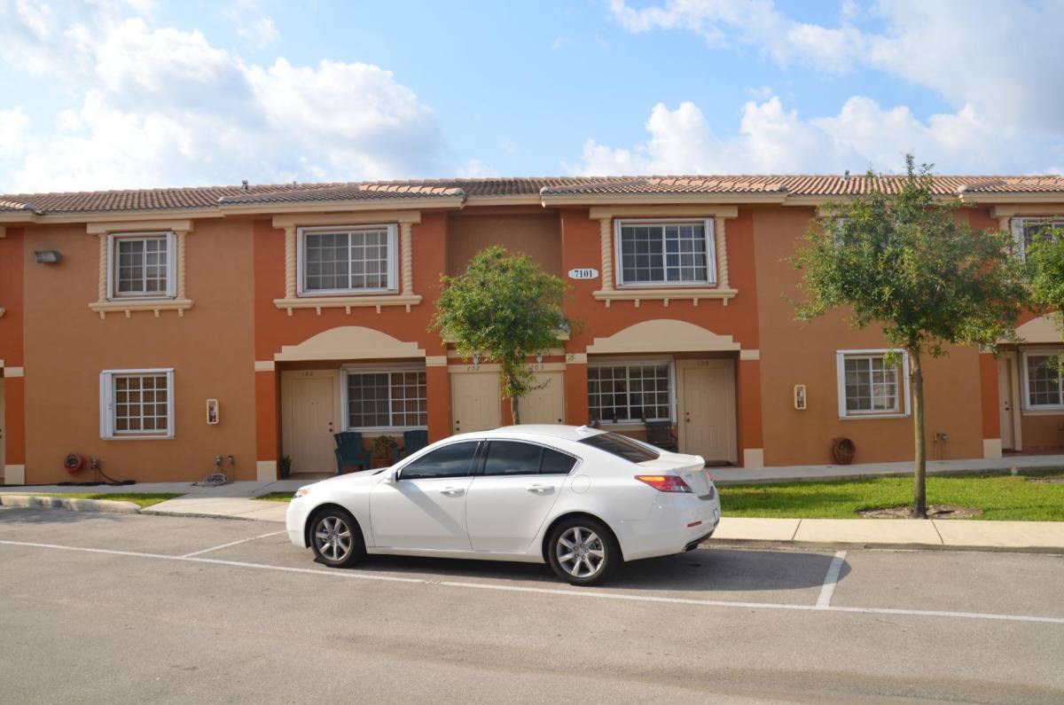 Apartment for rent at 7101 NW 174 Terrace #104, Hialeah, FL 33015